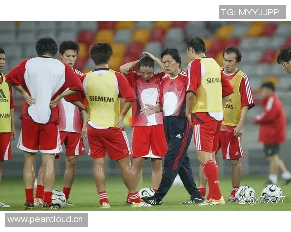 中国体育新闻：国足取得历史性胜利！